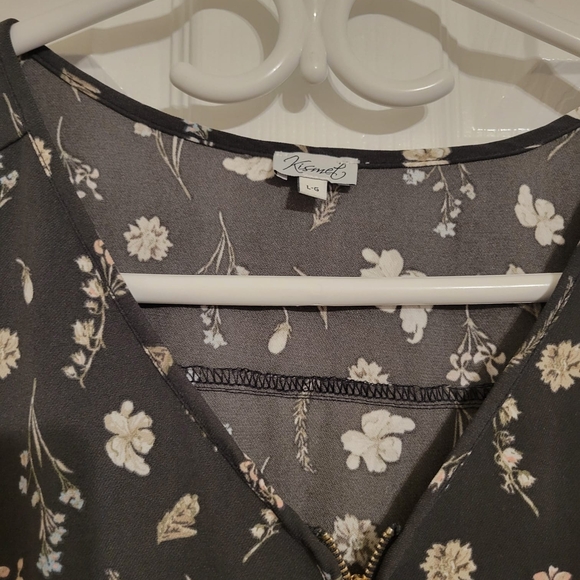 Kismet Gray Floral Dress Size L - Picture 4 of 4